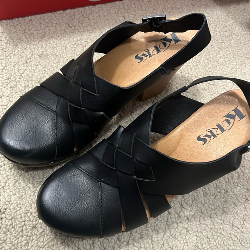 Korks clogs